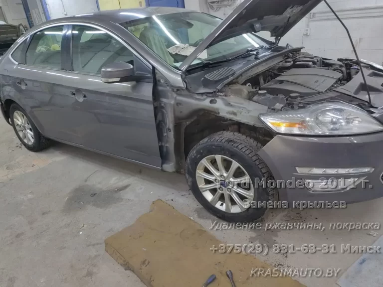 Ford Mondeo 2011 - 10