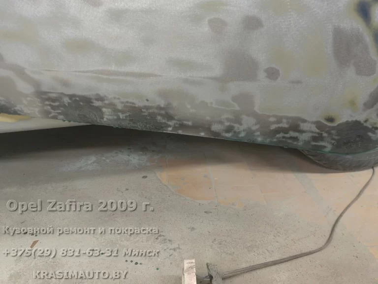 Opel Zafira 2009 - 21