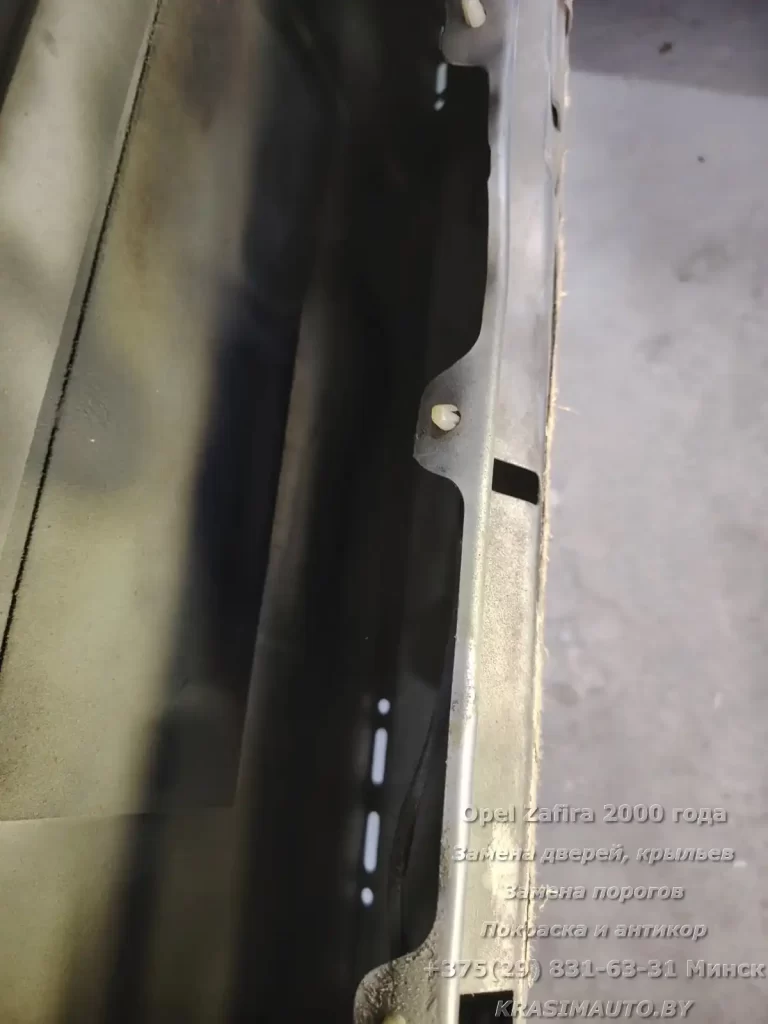 zafira-2000-14